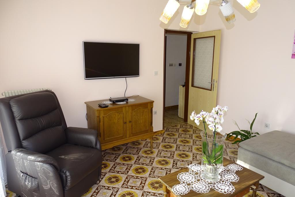 Apartment Parenzana Bibali 65 A 52460-Buje Exteriör bild