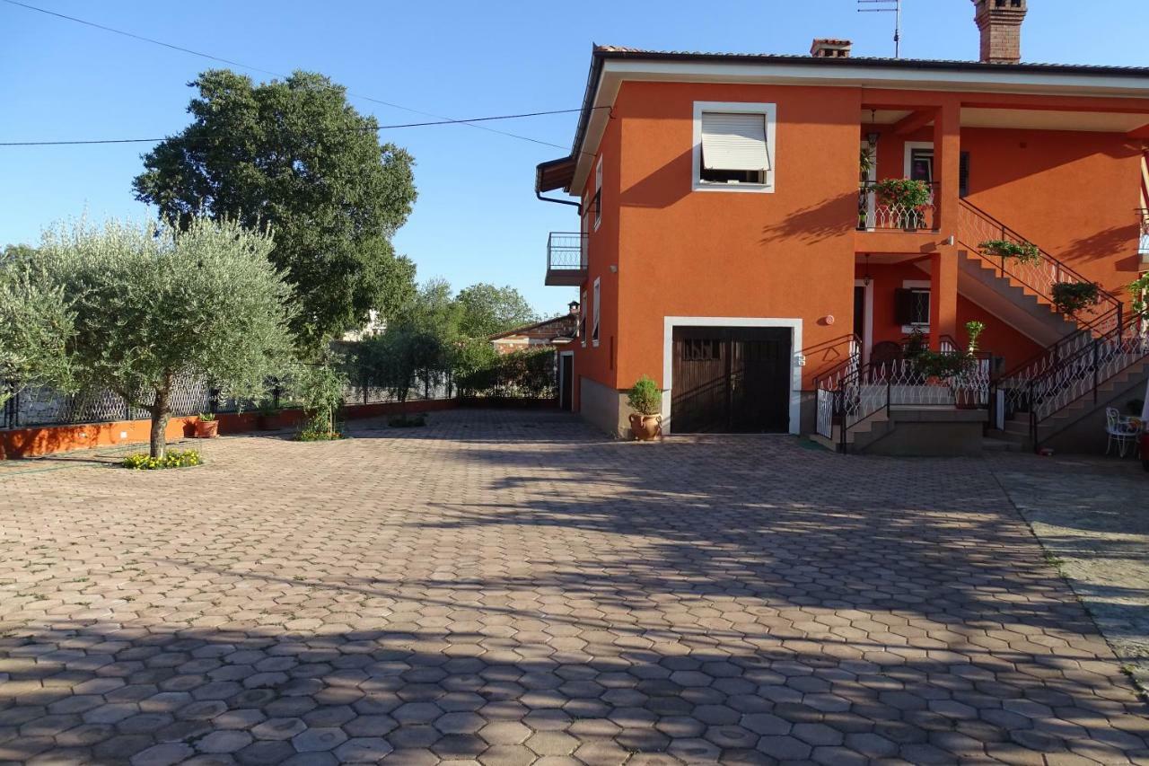 Apartment Parenzana Bibali 65 A 52460-Buje Exteriör bild